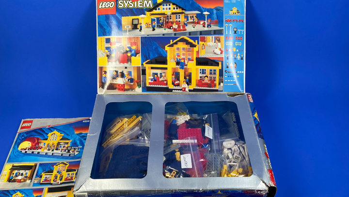 Конструктор Lego Вінтажний Metro Station 9V Trains Другое 4554 Б/У - изображение 3
