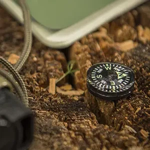 Компас Helikon Button Compass Large. Чорний - Фото 2 Компас Helikon Button Compass Large. Чорний - зображення 2