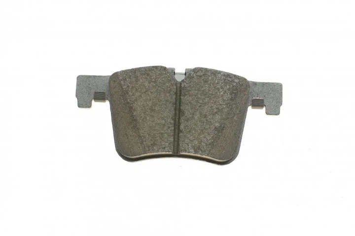Комплект гальмівних колодок BOSCH 0 986 494 487 BMW 2 Series, 3 Series, 4 Series, X3, 1 Series, X4 34106859181, 34106859182, 34116854126 - Фото 4 Комплект гальмівних колодок BOSCH 0 986 494 487 BMW 2 Series, 3 Series, 4 Series, X3, 1 Series, X4 34106859181, 34106859182, 34116854126 - изображение 4