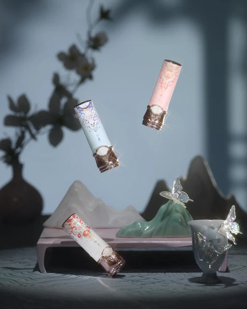 Глянцевая помада от Flower Knows из коллекции Butterfly Cloud Collar (C04 Peachy Aqua) - изображение 5
