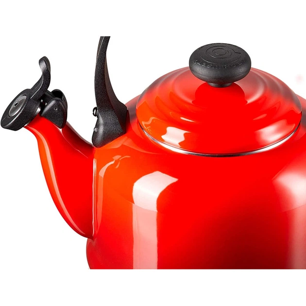 Чайник 2,1 л Tradition вишнево-червоний Kirschrot Le Creuset - зображення 4