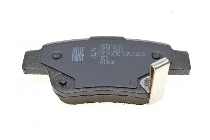 Комплект гальмівних колодок BLUE PRINT ADT342147 Toyota Avensis, Corolla 0446605020, 04466YZZE2, 0446658010 - изображение 2