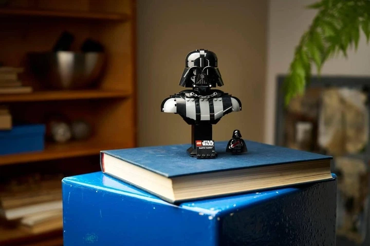 Конструктор LEGO Star Wars Погруддя Дарта Вейдера (75439) - зображення 7
