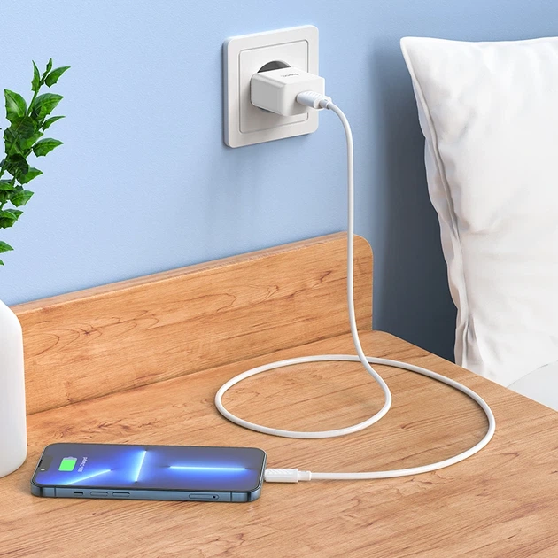 Мережевий зарядний пристрій з кабелем HOCO C106A Leisure single port charger set(iP) 10.5W White - Фото 9 Мережевий зарядний пристрій з кабелем HOCO C106A Leisure single port charger set(iP) 10.5W White - зображення 9
