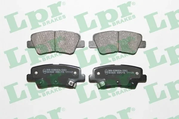 Гальмівні колодки LPR 05P1710 Hyundai Sonata, I40, I20; KIA Ceed, Optima, Rio; Toyota Auris 583021RA30, 583021WA35, 583023KA35 - Фото 1 Гальмівні колодки LPR 05P1710 Hyundai Sonata, I40, I20; KIA Ceed, Optima, Rio; Toyota Auris 583021RA30, 583021WA35, 583023KA35 - зображення 1