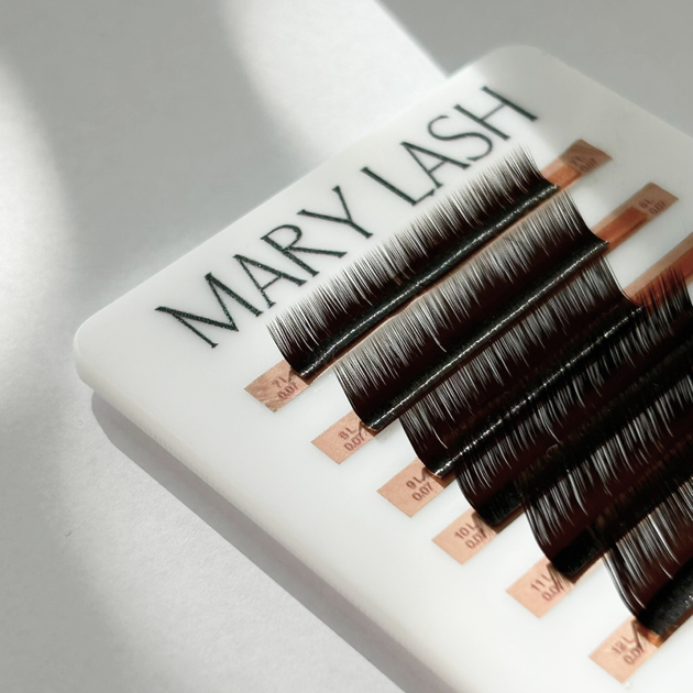 Бокс для ресниц MARY LASH с 5 планшетами на руку - изображение 3