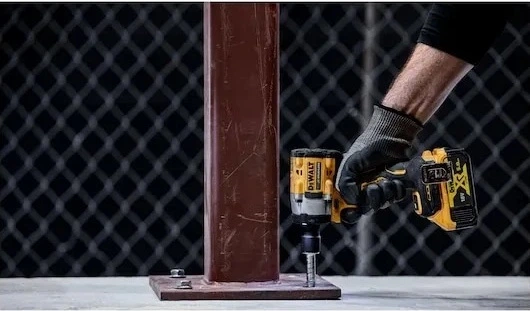 Akumulatorowy klucz udarowy DeWalt 18V XR 1/2'' 406 Nm bez akumulatora i ładowarki (DCF921NT-XJ) - obraz 7