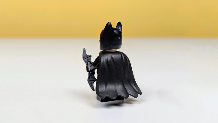 Конструктор Lego Фигурка Batman with Grappling Hook and Batarang Paper Bag Super Heroes L0002271 - изображение 4