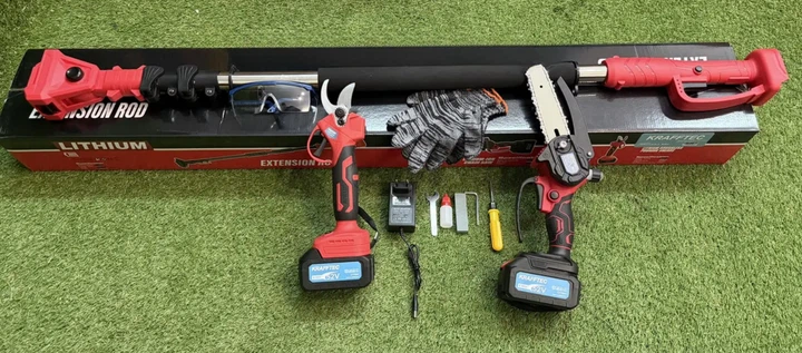 Акумуляторний набір 3в1 Krafftec 52V 6Ah секатор DUP365 + пила DUC196Z + телескопічна штанга 2 м 2 АКБ - зображення 6