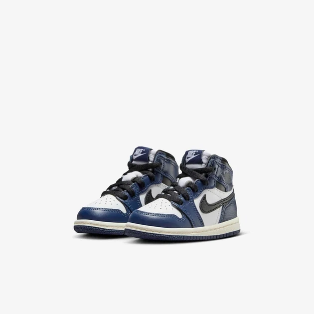 Дитячі шкіряні кросівки Jordan 1 Retro High OG "Midnight Navy" FD1413-401 сині з білим Розмір 23.5 - Фото 5 Дитячі шкіряні кросівки Jordan 1 Retro High OG "Midnight Navy" FD1413-401 сині з білим Розмір 23.5 - изображение 5