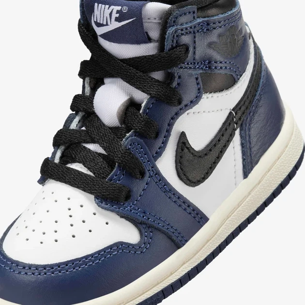 Дитячі шкіряні кросівки Jordan 1 Retro High OG "Midnight Navy" FD1413-401 сині з білим Розмір 23.5 - Фото 7 Дитячі шкіряні кросівки Jordan 1 Retro High OG "Midnight Navy" FD1413-401 сині з білим Розмір 23.5 - изображение 7