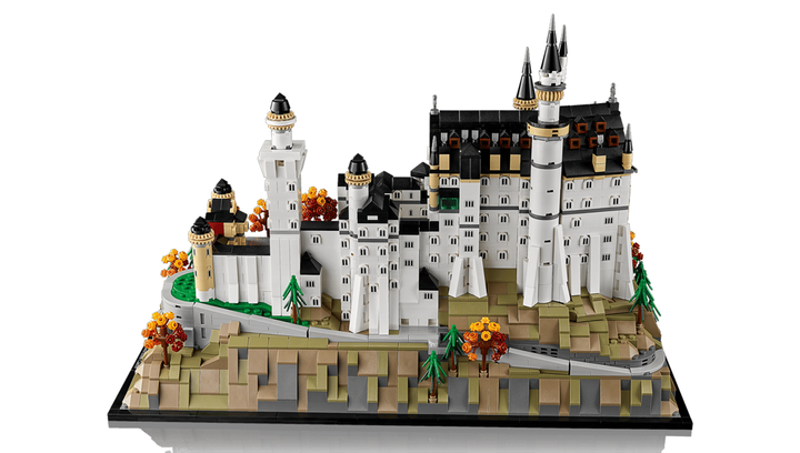 Конструктор Lego Замок Нойшванштайн Architecture 21063 - изображение 6