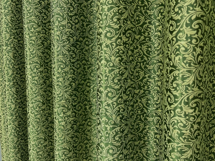 Комплект готовых штор VR-Textil Софт Вензель №2047ш(А) Зеленый с оливковым 150х270 см 2шт (33-1320) - Фото 8 Комплект готовых штор VR-Textil Софт Вензель №2047ш(А) Зеленый с оливковым 150х270 см 2шт (33-1320) - изображение 8