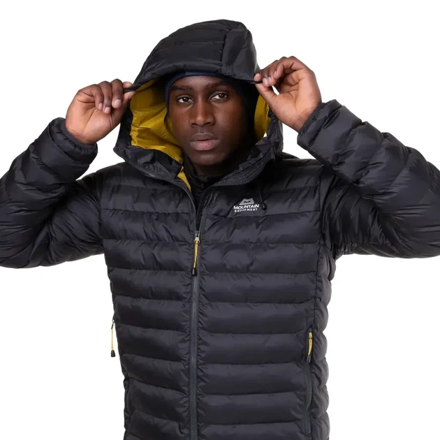 Куртка Mountain Equipment Superflux Men's Jacket Obsidian (Obsidian XL) для альпинизма вес 580 г (ME-005768.01595.XL) - Фото 8 Куртка Mountain Equipment Superflux Men's Jacket Obsidian (Obsidian XL) для альпинизма вес 580 г (ME-005768.01595.XL) - изображение 8
