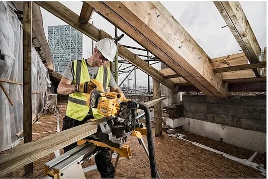 Пила торцювальна DeWalt 54V Flexvolt 216 мм без акумулятора та зарядного пристрою (DCS777N-XJ) - зображення 4