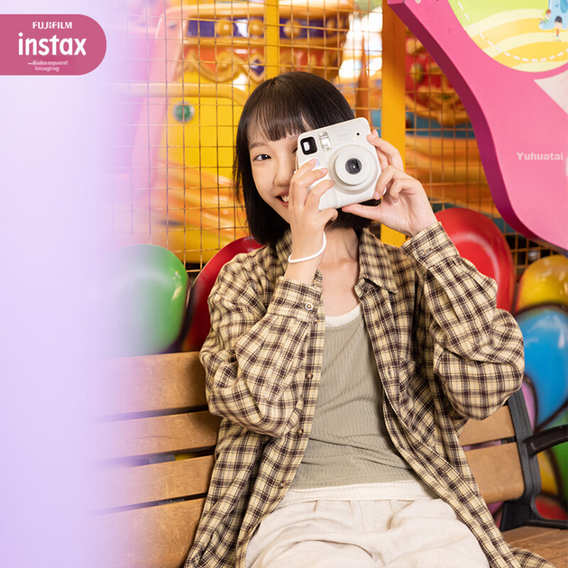 INSTAX Fuji INSTAX Миттєва камера, камера для миттєвої зйомки одним кроком, MiniSE (оновлена версія Mini7), білий - Фото 8 INSTAX Fuji INSTAX Миттєва камера, камера для миттєвої зйомки одним кроком, MiniSE (оновлена версія Mini7), білий - зображення 8
