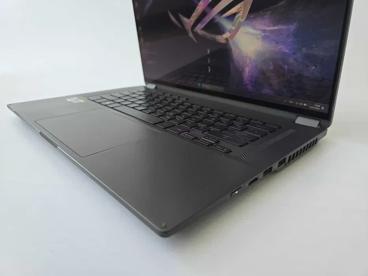 Ноутбук Asus ROG Flow X16 R9 6900HS/RTX 3070TI/RAM 32GB/SSD 1TB/QHD 165Hz Б\В - Б/У - изображение 3