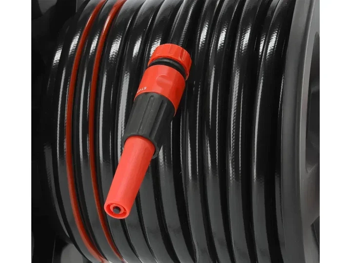 Шланг поливочный YATO YT-90121 1/2" 30 м на катушке с распылителем и тележкой - изображение 4