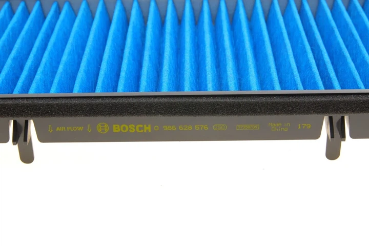 Фільтр кабіни BOSCH 0 986 628 576 Opel Movano, Vivaro; Renault Trafic; Nissan Primastar 7701050319 - изображение 4
