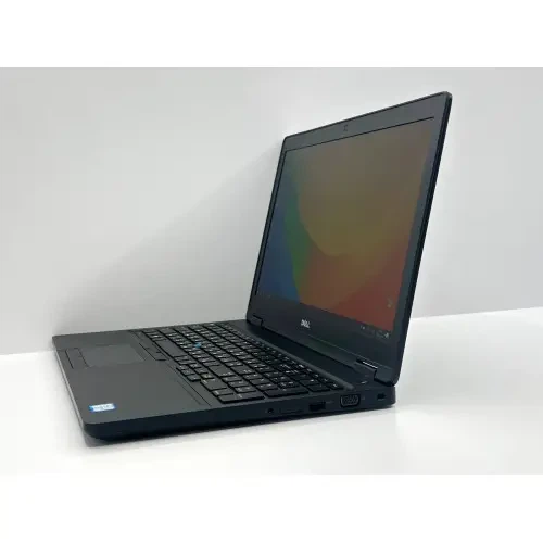 Ноутбук Dell Latitude 5580 15.6" i5-6300U 2.9 GHz 8GB DDR4 256 GB SSD + ОС Windows 10 Pro + АКБ + ЗП Б/В | 25355 - изображение 2