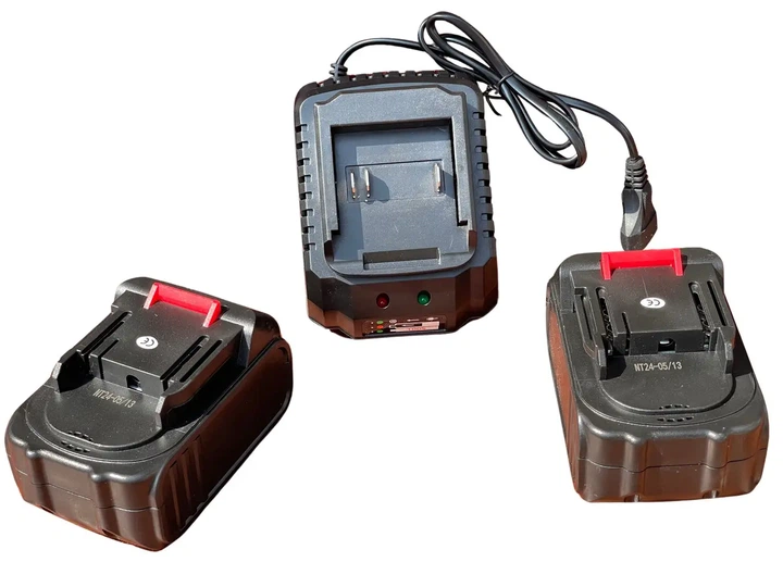 Аккумуляторная бесщеточная сабельная пила Weld CBSS 128 128V 6Ah с 2 аккумуляторами 250 мм ход полотна кейс - изображение 2