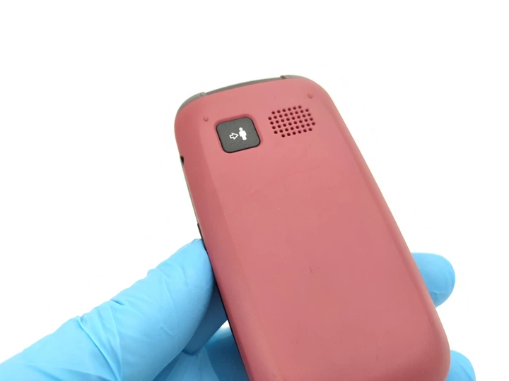 Телефон 2.4" Panasonic KX-TU446EXR / 2G / 1-SIM / Bluetooth / FM / Камера 0.3Мп / 1000мАг / Кнопка підтримки / Англійська мова / Red k6 - Фото 8 Телефон 2.4" Panasonic KX-TU446EXR / 2G / 1-SIM / Bluetooth / FM / Камера 0.3Мп / 1000мАг / Кнопка підтримки / Англійська мова / Red k6 - зображення 8