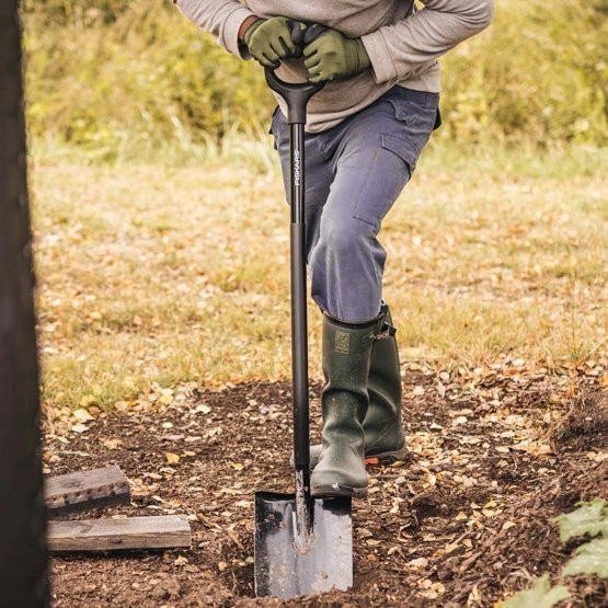 Лопата штикова Fiskars Ergonomic Pro XL (1066707) - Фото 7 Лопата штикова Fiskars Ergonomic Pro XL (1066707) - изображение 7