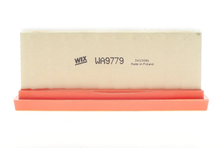 Повітряний фільтр WIX FILTERS WA9779 Seat Leon; Audi A3, Q2, Q3, TT; Volkswagen Golf, Passat, Tiguan, T-Roc, Touran; Skoda Octavia, Kodiaq, Karoq, Kamiq, Superb 5QM129620A, 5Q0129620C, 2555164 - Фото 4 Повітряний фільтр WIX FILTERS WA9779 Seat Leon; Audi A3, Q2, Q3, TT; Volkswagen Golf, Passat, Tiguan, T-Roc, Touran; Skoda Octavia, Kodiaq, Karoq, Kamiq, Superb 5QM129620A, 5Q0129620C, 2555164 - изображение 4