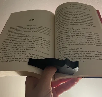 Тримач для сторінок книги у формі кота - Фото 1 Тримач для сторінок книги у формі кота - зображення 1