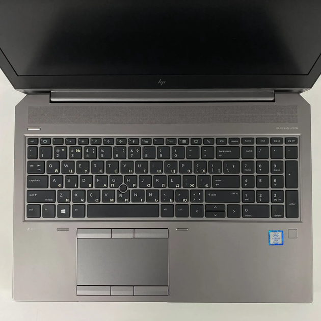 Мобильная рабочая станция Б-класс HP ZBook 15 G5 / 15.6" (1920x1080) IPS / Intel Core i7-8850H (6 (12) ядра по 2.6 - 4.3 GHz) / 16 GB DDR4 / 256 GB SSD / nVidia Quadro P1000, 4 GB GDDR5, 256-bit / Fingerprint / WebCam б/у + Подарок Беспроводная мышь / USB - Фото 3 Мобильная рабочая станция Б-класс HP ZBook 15 G5 / 15.6" (1920x1080) IPS / Intel Core i7-8850H (6 (12) ядра по 2.6 - 4.3 GHz) / 16 GB DDR4 / 256 GB SSD / nVidia Quadro P1000, 4 GB GDDR5, 256-bit / Fingerprint / WebCam б/у + Подарок Беспроводная мышь / USB - изображение 3