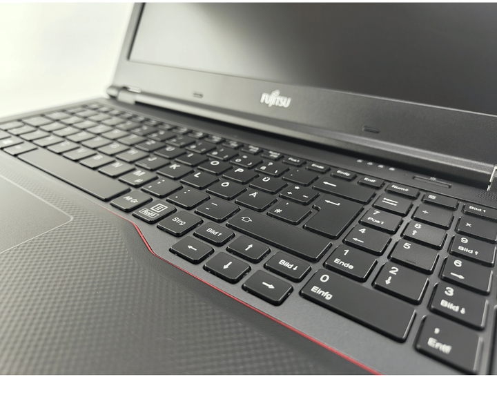 Ноутбук Fujitsu LifeBook E559 / 15.6" (1920x1080) IPS / Intel Core i7-8565U (4 (8) ядра по 1.8 - 4.6 GHz) / 8 GB DDR4 / 240 GB SSD / Intel UHD Graphics / WebCam б/у - Фото 3 Ноутбук Fujitsu LifeBook E559 / 15.6" (1920x1080) IPS / Intel Core i7-8565U (4 (8) ядра по 1.8 - 4.6 GHz) / 8 GB DDR4 / 240 GB SSD / Intel UHD Graphics / WebCam б/у - изображение 3