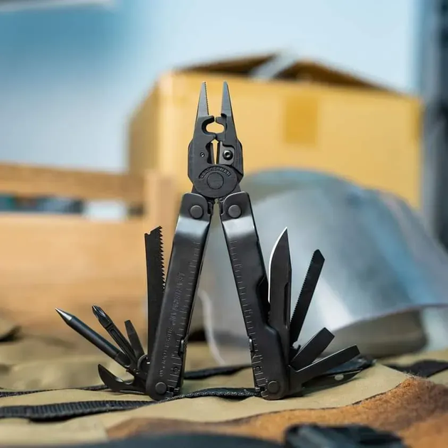 Мультитул Leatherman Super Tool 300 EOD Black, чохол Molle коричневий (831368) - зображення 7