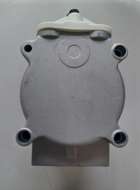 Компрессор кондиционера THERMOTEC KTT090018 FORD - зображення 4