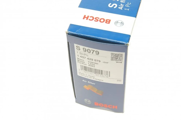 Повітряний фільтр BOSCH 1 457 429 079 Opel Ascona, Kadett; Renault Safrane 1444J9, 25062409, 25062072 - изображение 6