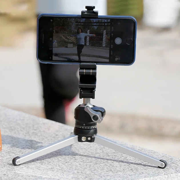 Тримач для телефону Ulanzi Vijim Iron Man II Phone Tripod Mount black (UV-0849 ST-02S) - Фото 5 Тримач для телефону Ulanzi Vijim Iron Man II Phone Tripod Mount black (UV-0849 ST-02S) - изображение 5