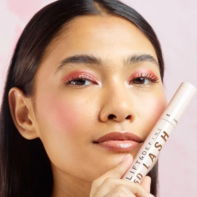 Makeup Revolution 5D Lash Mascara Тушь для ресниц - изображение 2