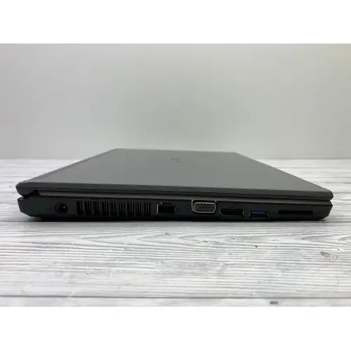 Ноутбук Fujitsu | Core i7-6500U 2(4)x3.10 GHz | 13.3 дюйм" | Core i7 | 8192 MB | 120 GB | Intel HD Graphics 520 | 24095 - Б/У - изображение 3