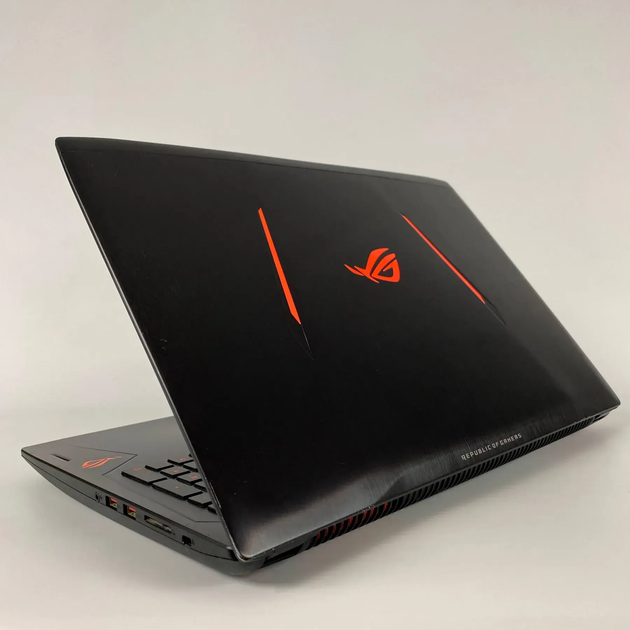 Ігровий ноутбук Б-клас Asus ROG Strix GL502SV / 15.6" (1920x1080) IPS / Intel Core i7-6700HQ (4 (8) ядра по 2.6 - 3.5 GHz) / 16 GB DDR4 / 500 GB SSD / nVidia GeForce GTX 1070, 8 GB GDDR5, 256-bit / WebCam / HDMI б/в + Подарунок Бездротова миша / USB - Фото 8 Ігровий ноутбук Б-клас Asus ROG Strix GL502SV / 15.6" (1920x1080) IPS / Intel Core i7-6700HQ (4 (8) ядра по 2.6 - 3.5 GHz) / 16 GB DDR4 / 500 GB SSD / nVidia GeForce GTX 1070, 8 GB GDDR5, 256-bit / WebCam / HDMI б/в + Подарунок Бездротова миша / USB - зображення 8