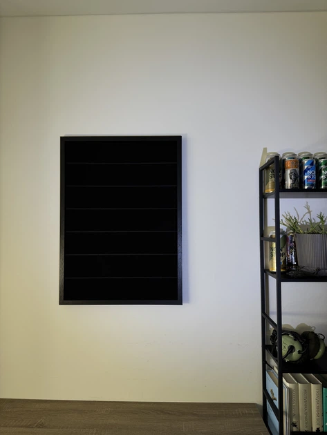 Стенд/панель/дошка для шевронів і патчів, L (50x70см), чорна рамка, чорні смужки - зображення 2