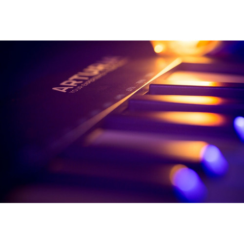 MIDI клавиатура Arturia KeyStep Black Edition - изображение 6