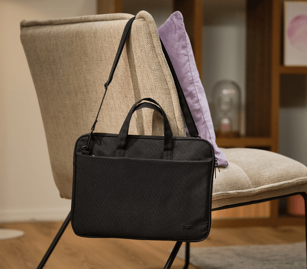Сумка для ноутбука Trust Bologna Eco 14" Black (TR26207) - Фото 11 Сумка для ноутбука Trust Bologna Eco 14" Black (TR26207) - изображение 11