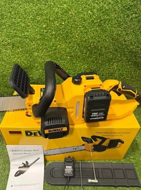 Пилка професійна DeWalt DCM775N 48V 6Ah безщіткова з автоматичним змащенням пилка акумуляторна 40 см для швидкого розпилу з 2 акумуляторами в комплекті - Фото 7 Пилка професійна DeWalt DCM775N 48V 6Ah безщіткова з автоматичним змащенням пилка акумуляторна 40 см для швидкого розпилу з 2 акумуляторами в комплекті - изображение 7