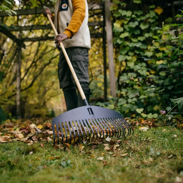 Граблі віялові Fiskars Solid (1080009) - зображення 3