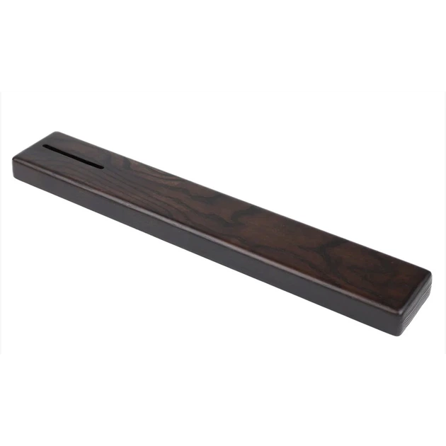 Подставка AncientSmithy Wooden stand для томагавка - Фото 1 Подставка AncientSmithy Wooden stand для томагавка - изображение 1