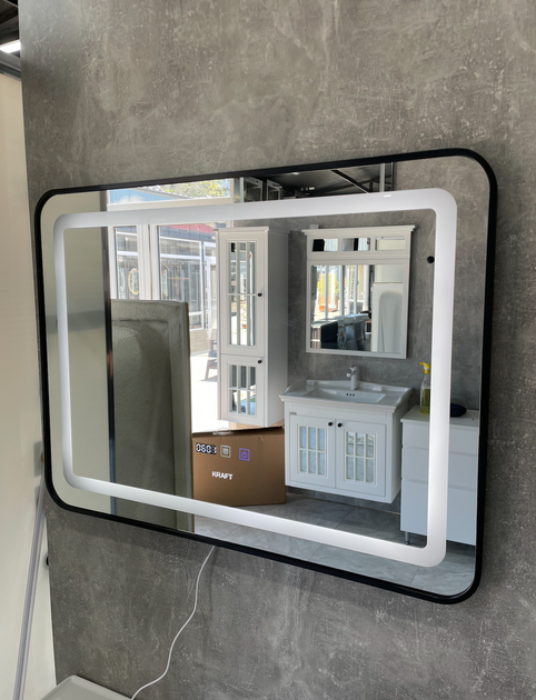 Дзеркало Kraft 2007-H 600×800 мм з LED-підсвічуванням, чорною рамкою, годинником та антизапотіванням - изображение 2