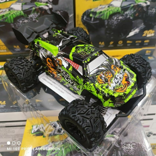 Машинка на радиоуправлении Monster Truck 1:20 4WD, RC монстр-трак, внедорожник на пульте, полный привод, аккумулятор, детская машинка - изображение 4