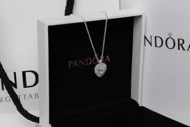 Pandora подвеска Сверкающее сердце с ореолом + упаковка в подарок - изображение 6