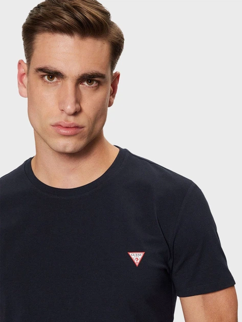 Футболка хлопковая мужская Guess CN SS CORE TEE STR M2YI24-J1314-G7V2 S SMART BLUE (7622078831770) - Фото 4 Футболка хлопковая мужская Guess CN SS CORE TEE STR M2YI24-J1314-G7V2 S SMART BLUE (7622078831770) - изображение 4