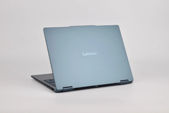 Ультрабук-трансформер Lenovo Yoga 7 2-in-1 14AKP10 Ryzen AI 7 350 / 32GB / 512GB / Radeon 860M /14" 2.8K OLED Touch / Pen (Tidal teal) - зображення 13