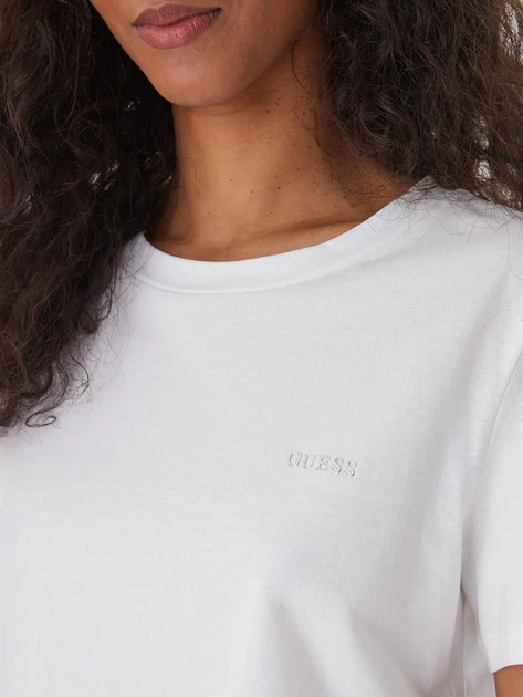 Футболка хлопковая короткая женская Guess Selene Ss Cn T-Shirt V6GI17-K2984-G011 L Pure White (7621235985233) - Фото 4 Футболка хлопковая короткая женская Guess Selene Ss Cn T-Shirt V6GI17-K2984-G011 L Pure White (7621235985233) - изображение 4